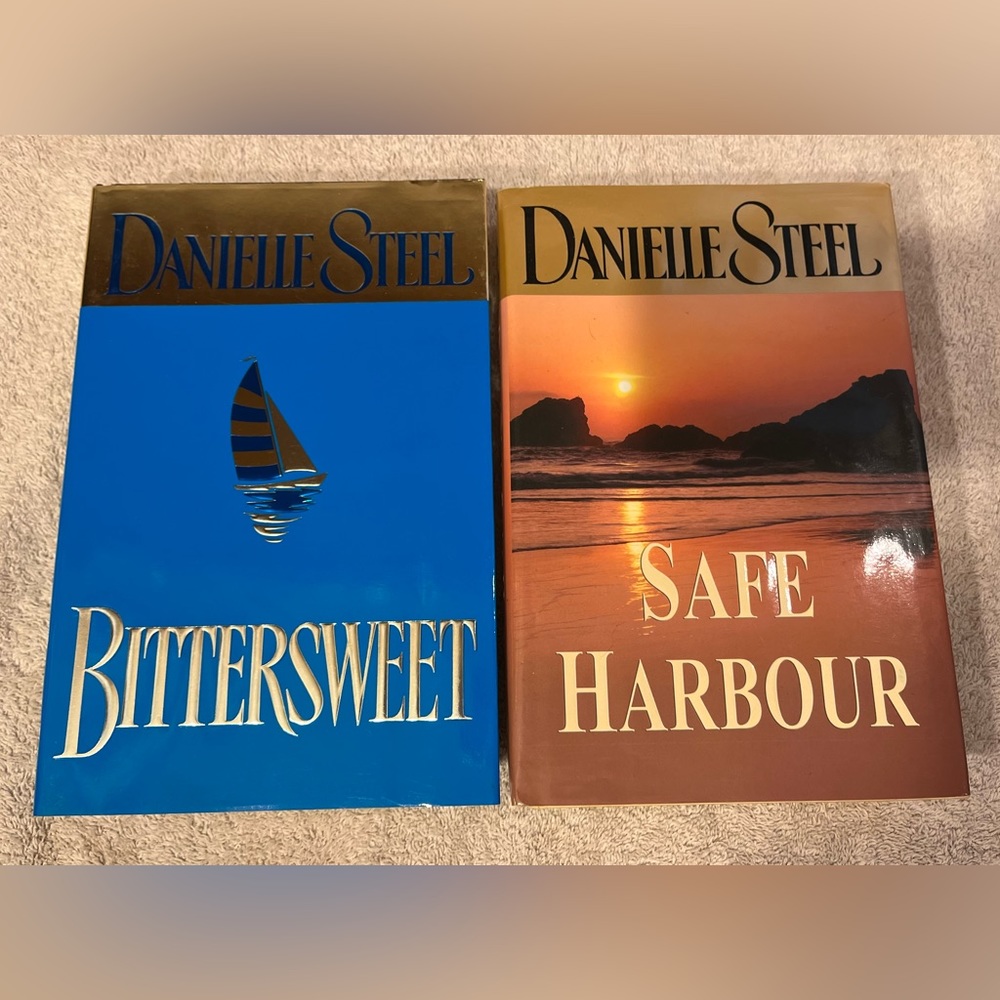 Lot/2 Danielle Steel Hardback Novels Safe Harbour & Bittersweet